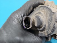 Zacisk tył lewy Vw Passat B7 kombi 2.0 tdi