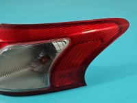 Lampa tył prawa Mitsubishi Lancer VIII 07-16 HB EUROPA