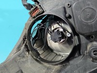 Reflektor prawy lampa przód Opel Astra III H EUROPA