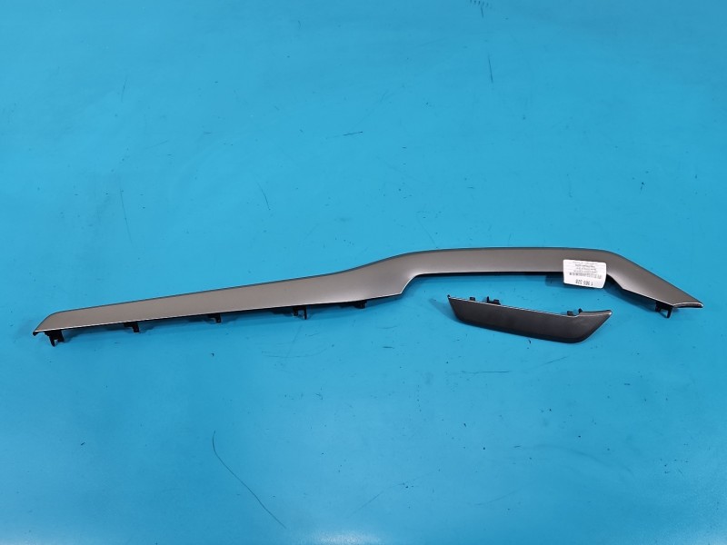 Listwa listwy dekory dekor deski Skoda Octavia IV eu