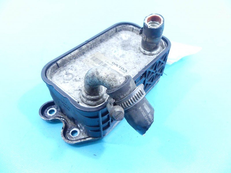Chłodnica oleju Volvo XC90 I 02- 2.4 D5 8677973
