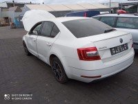 Błotnik tył lewy Skoda Octavia III ćwiartka biały LF9E