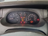 Licznik Opel Vivaro 1.9 cdti P8200006337 EUROPA