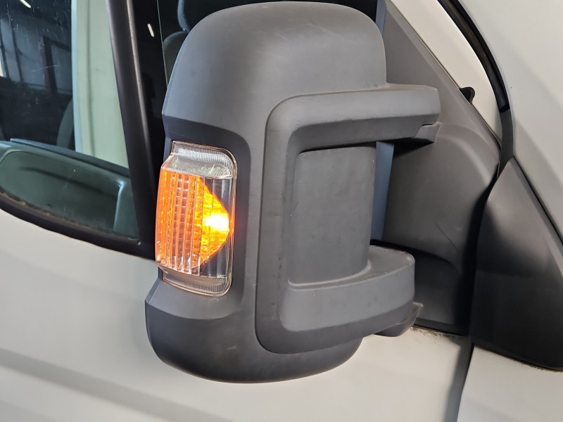 Lusterko prawe Peugeot Boxer II 249 8pin, KRÓTKIE RAMIĘ / delikatnie rysy na górnym szkle europa