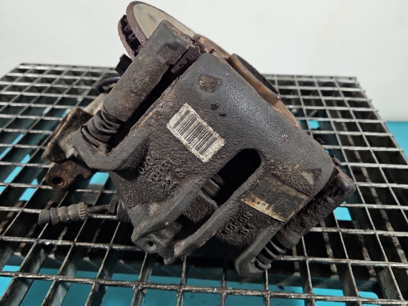 Zacisk przód lewy Citroen C-Elysee II 12- 1.6 hdi