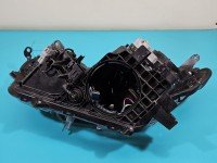 Reflektor prawy lampa przód Toyota Rav4 IV EUROPA