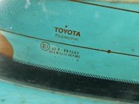 Szyba tylna Toyota Yaris I HB tył