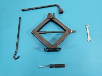 lewarek Podnośnik samochodowy trapezowy Hyundai Elantra VI 15-20