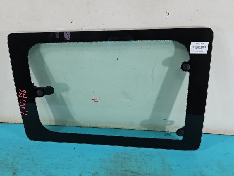 Szyba drzwi tył prawa Opel Combo D HB Szyba drzwi tył prawa Opel Combo D HB