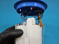 pompka Pompa paliwa Vw Tiguan II 16- 1.5 TSI 5QA919051A, 0580200759 Volkswagen, 5pin, uszkodzony kosz