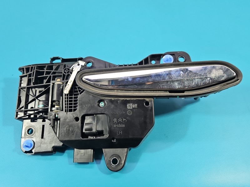 Klamka przód lewa zewnętrzna CITROEN DS4 II 21- 98250377DX ERP