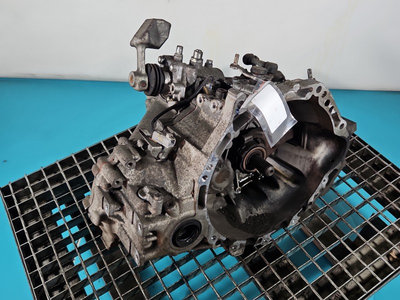 Skrzynia biegów 31115-02020 Toyota Auris I 1.6 VVTI