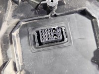 Reflektor prawy lampa przód Opel Zafira A EUROPA 24434827, 0301116272