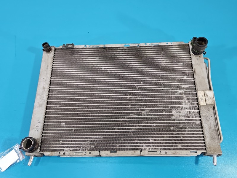 Chłodnica wody Renault Clio III 1.2 TCE 8200688390