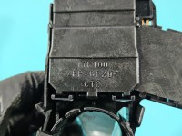 Przełącznik zespolony Toyota Yaris II 52160-17F019