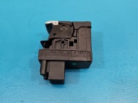 Przełącznik hamulca ręcznego AUDI A4 B8 8K1927225B