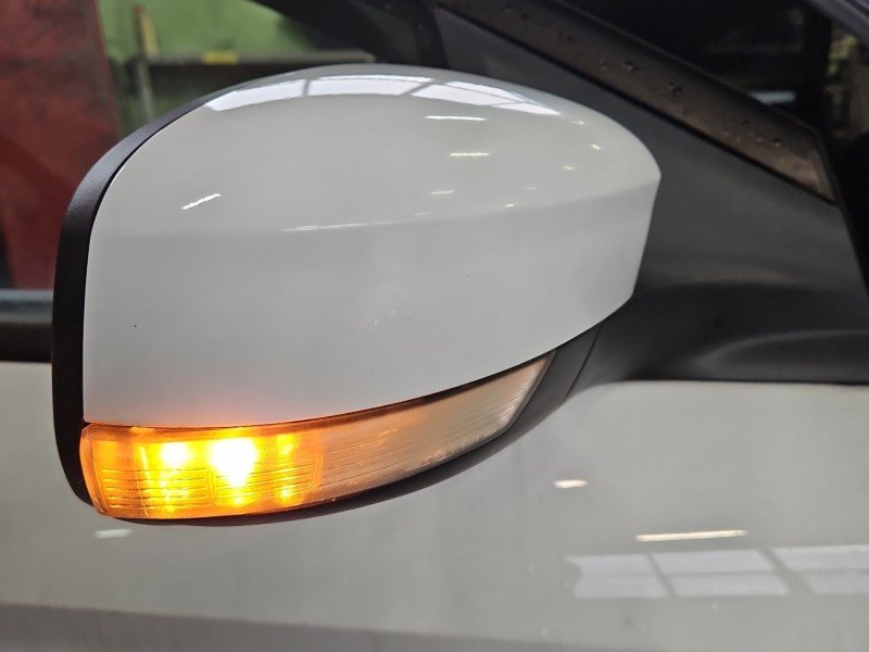 Lusterko prawe Ford Mondeo Mk4 Frozen White F6 europa Lusterko prawe Ford Mondeo Mk4 Frozen White F6 europa