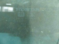 Szyba drzwi przód lewa Honda Civic VI HB