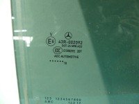 Szyba drzwi tył prawa MERCEDES GLC coupe X253 15- HB