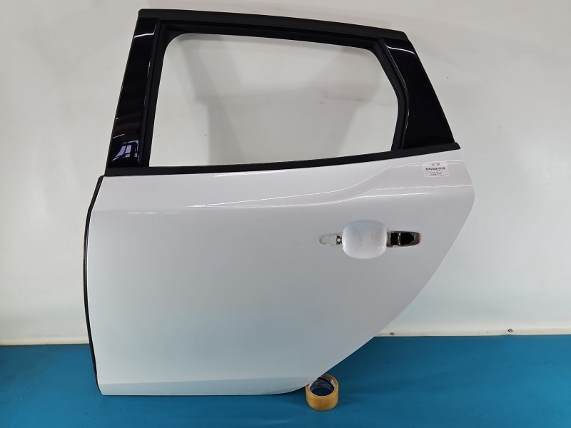 Drzwi tył lewe Volvo V40 II 12- HB 5d 707-46
