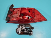 Lampa tył lewa Volkswagen, W BŁOTNIK KOMBI Z LISTWĄ ŻARÓWKOWĄ Vw Passat B7 kombi