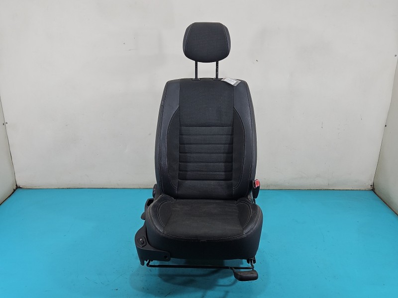 Fotel prawy przód pasażera Renault Laguna III 5d EUROPA