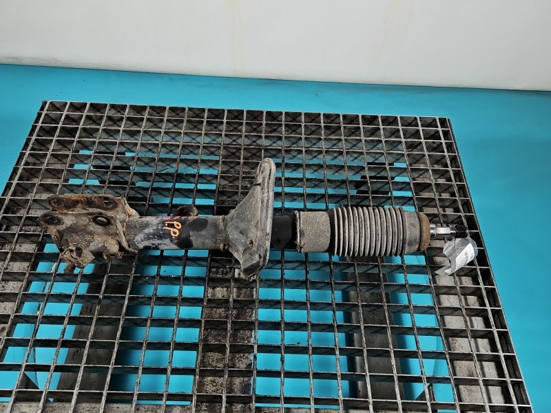 Amortyzator przód prawy przedni Kia Sportage II 04-10