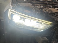 Reflektor prawy lampa przód Opel Insignia B EUROPA 39122975