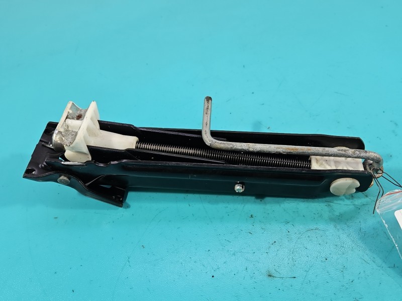 lewarek Podnośnik samochodowy trapezowy Vw Passat B6