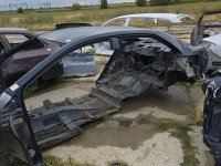 Dach Toyota Corolla E16 E18 13- sedan 4d