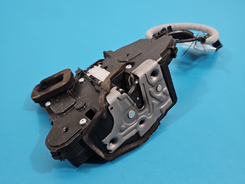 Zamek przód lewy 10B837015 Skoda Scala 2019- EUROPA 5pin