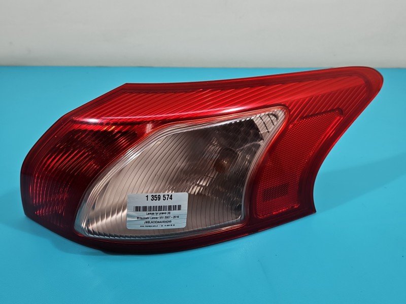 Lampa tył prawa Mitsubishi Lancer VIII 07-16 HB EUROPA 220-87977