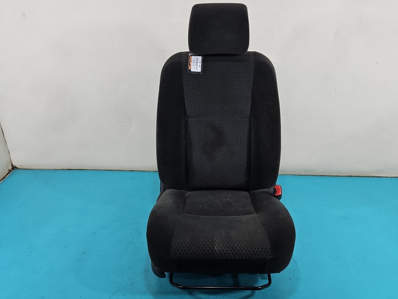 Fotel prawy przód pasażera Toyota Corolla E12 4d EUROPA