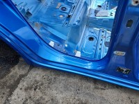 Próg prawy SŁUPEK ŚRODKOWY B Suzuki Swift Mk8 HB 5d ZWG