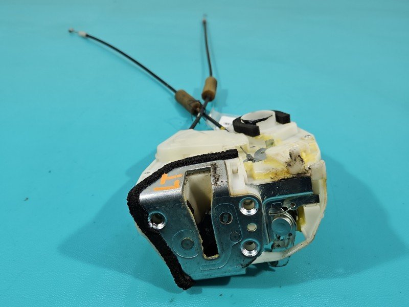 Zamek tył lewy Suzuki Swift Mk6 Suzuki, HB 5D 2pin