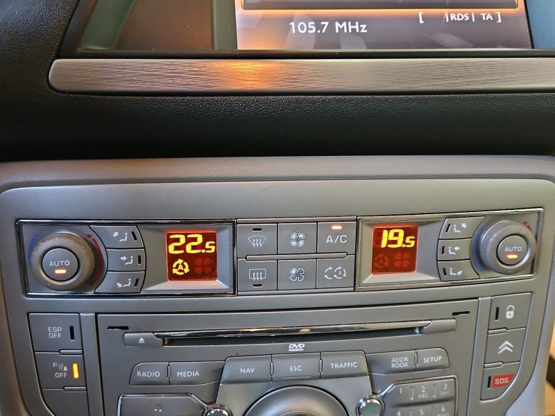 Konsola panel nawiewu Citroen C5 II X7 96829415CL Konsola panel nawiewu Citroen C5 II X7 96829415CL