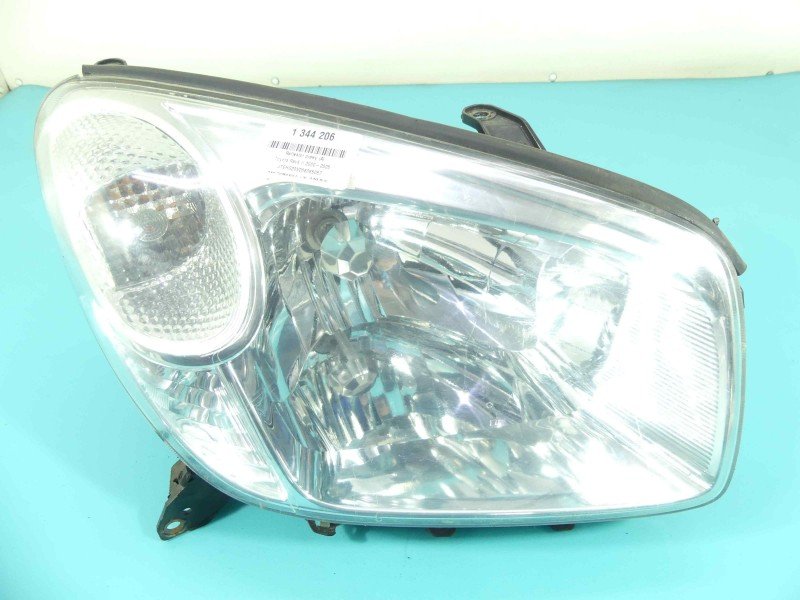 Reflektor prawy lampa przód Toyota Rav4 II EUROPA