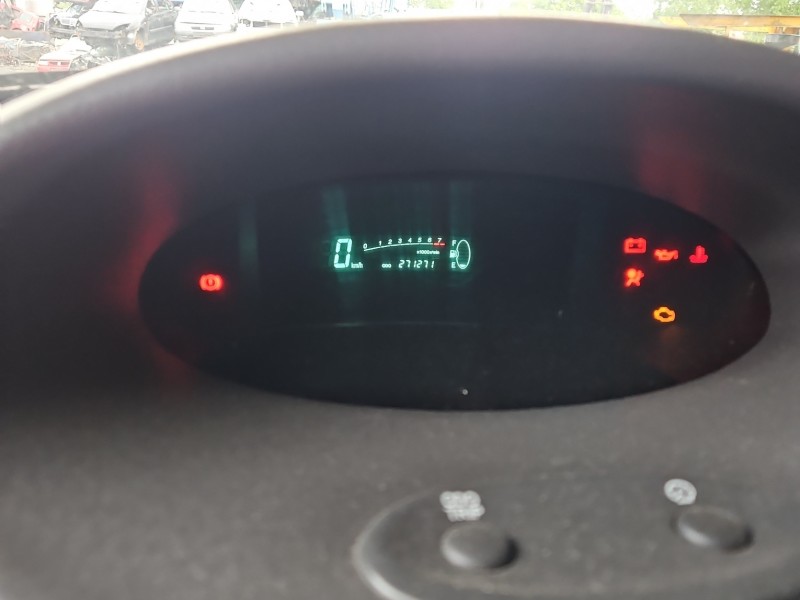 Licznik Toyota Yaris I 1.0 vvti 83800-52120, 457300-0147 EUROPA