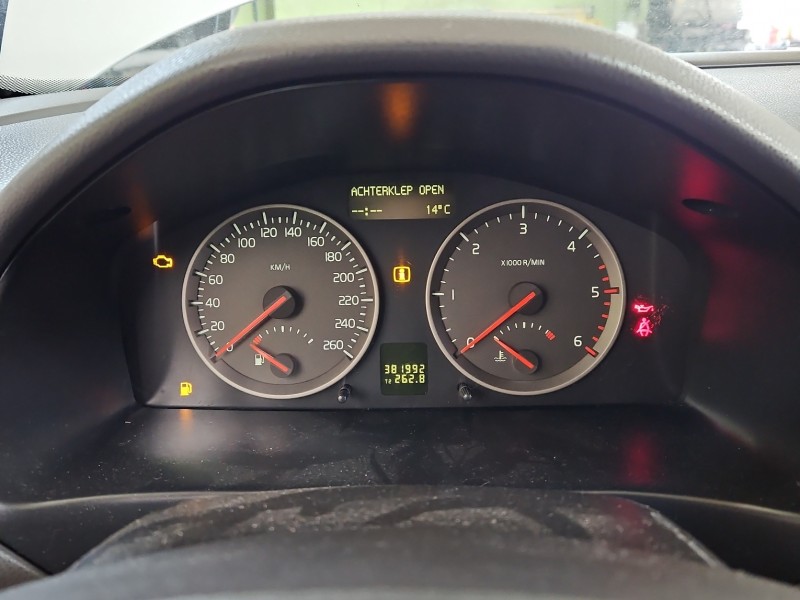 Licznik Volvo V50 S40 II 2.0d 30669185, 30710071 EUROPA