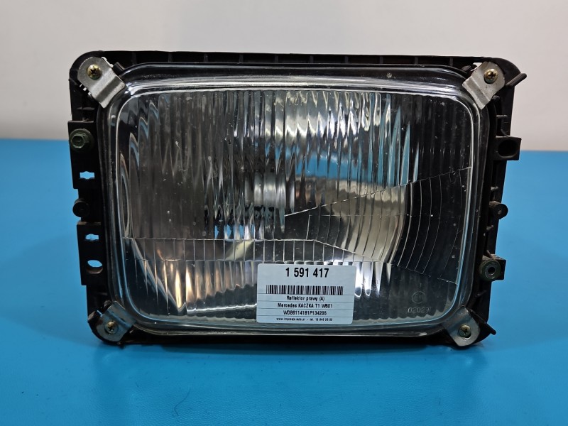 Reflektor prawy lampa przód Mercedes KACZKA T1 W601 EUROPA