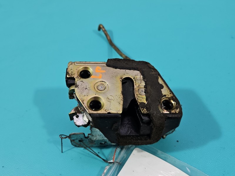 Zamek przód lewy SUZUKI JIMNY III EUROPA Suzuki