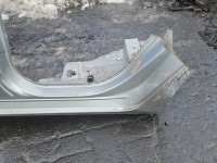 Próg lewy SŁUPEK ŚRODKOWY B Toyota Auris II HB 5d 1G6