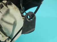 Reflektor prawy lampa przód Toyota Avensis II T25 EUROPA