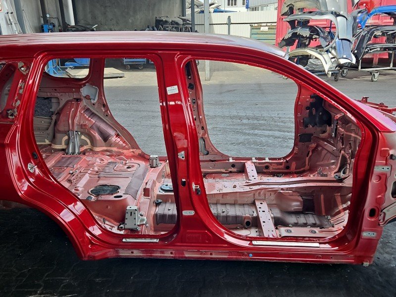 Próg prawy SŁUPEK ŚRODKOWY B Mitsubishi Outlander III 12- HB 5d Bordowy P62 Próg prawy SŁUPEK ŚRODKOWY B Mitsubishi Outlander III 12- HB 5d Bordowy P62