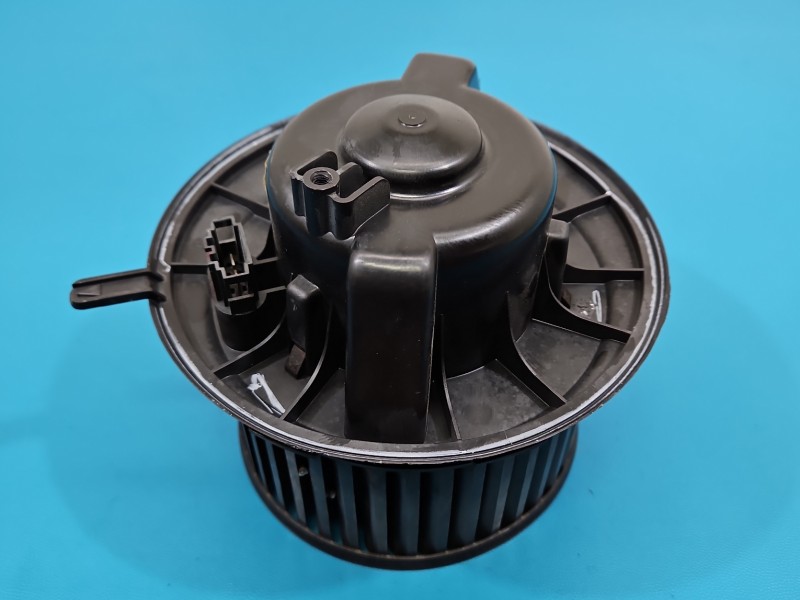 Dmuchawa nawiewu wentylator Vw Golf VI europa