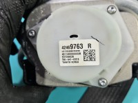 Pas bezpieczeństwa przód prawy pasażera Opel Mokka A 42469763