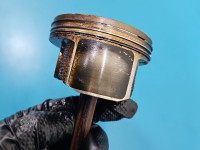 Tłok Toyota Prius II XW20 03- 1.5b (1NZ) 77KM