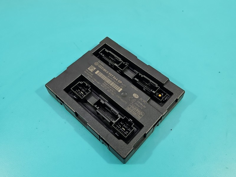 Sterownik moduł Producent części: Audi, BCM AUDI Q5 08- 8K0907064GP, 8K0907064FP