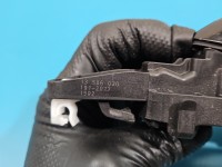 Klamka przód prawa zewnętrzna Opel Astra V K 13506030