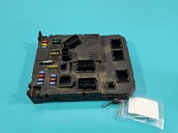 Sterownik moduł BSI, uszkodzone mocowanie Peugeot 407 9655221180, S120104600J